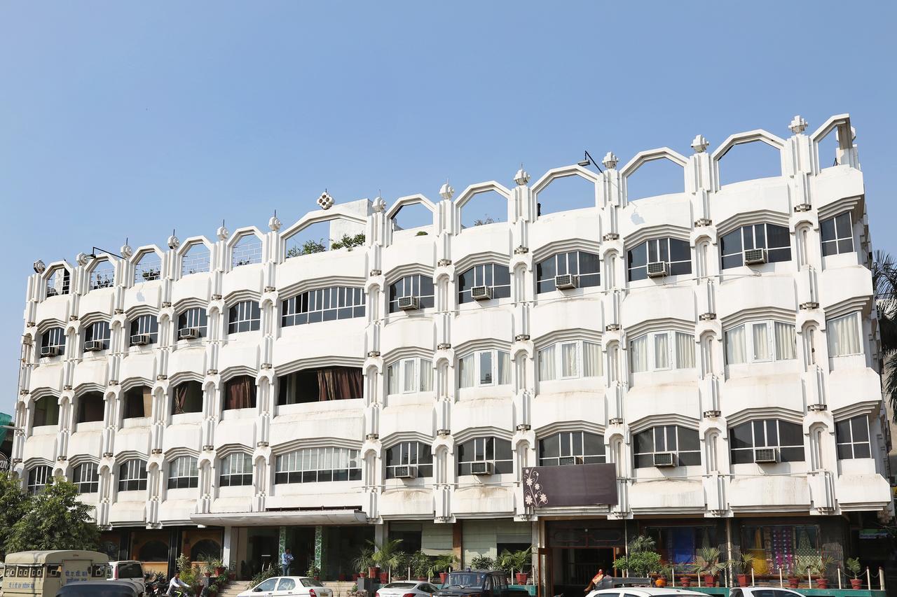 Oyo 2054 New Hotel Broadway Varanasi Exterior photo