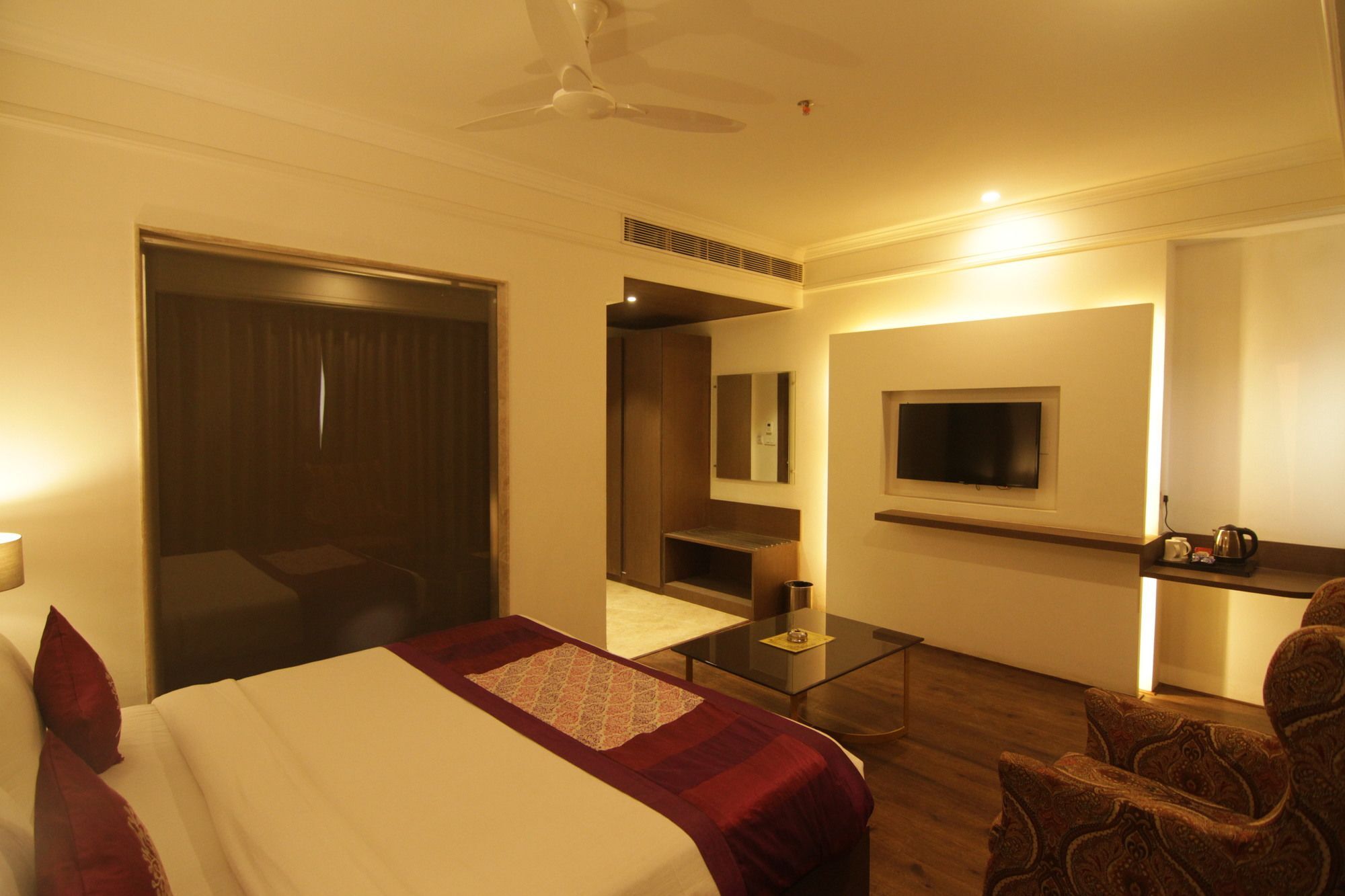 Oyo 2054 New Hotel Broadway Varanasi Exterior photo